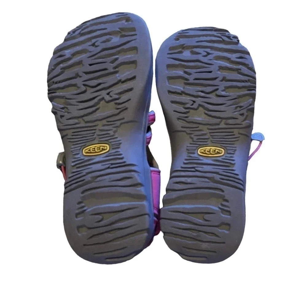Keen Girl’s Whisper Waterproof Sport Sandals